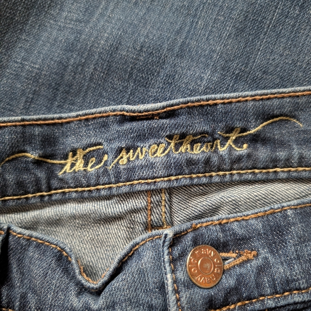 Old Navy The Sweetheart Bootcut Jeans Size 12 Short - Picture 3 of 4